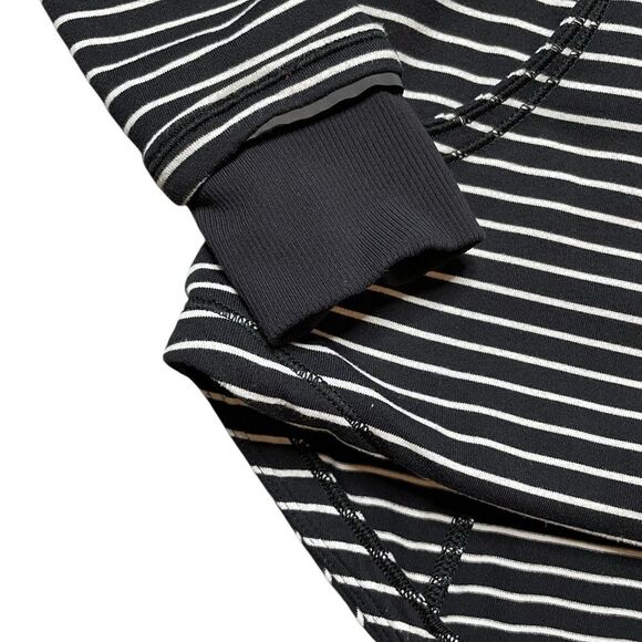 Lululemon Base Runner 1/2 Zip Jacket Size 4 - Picture 11 of 16